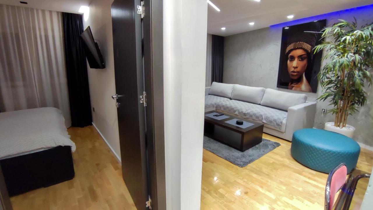 House Of Mac Apartments Nis Luaran gambar