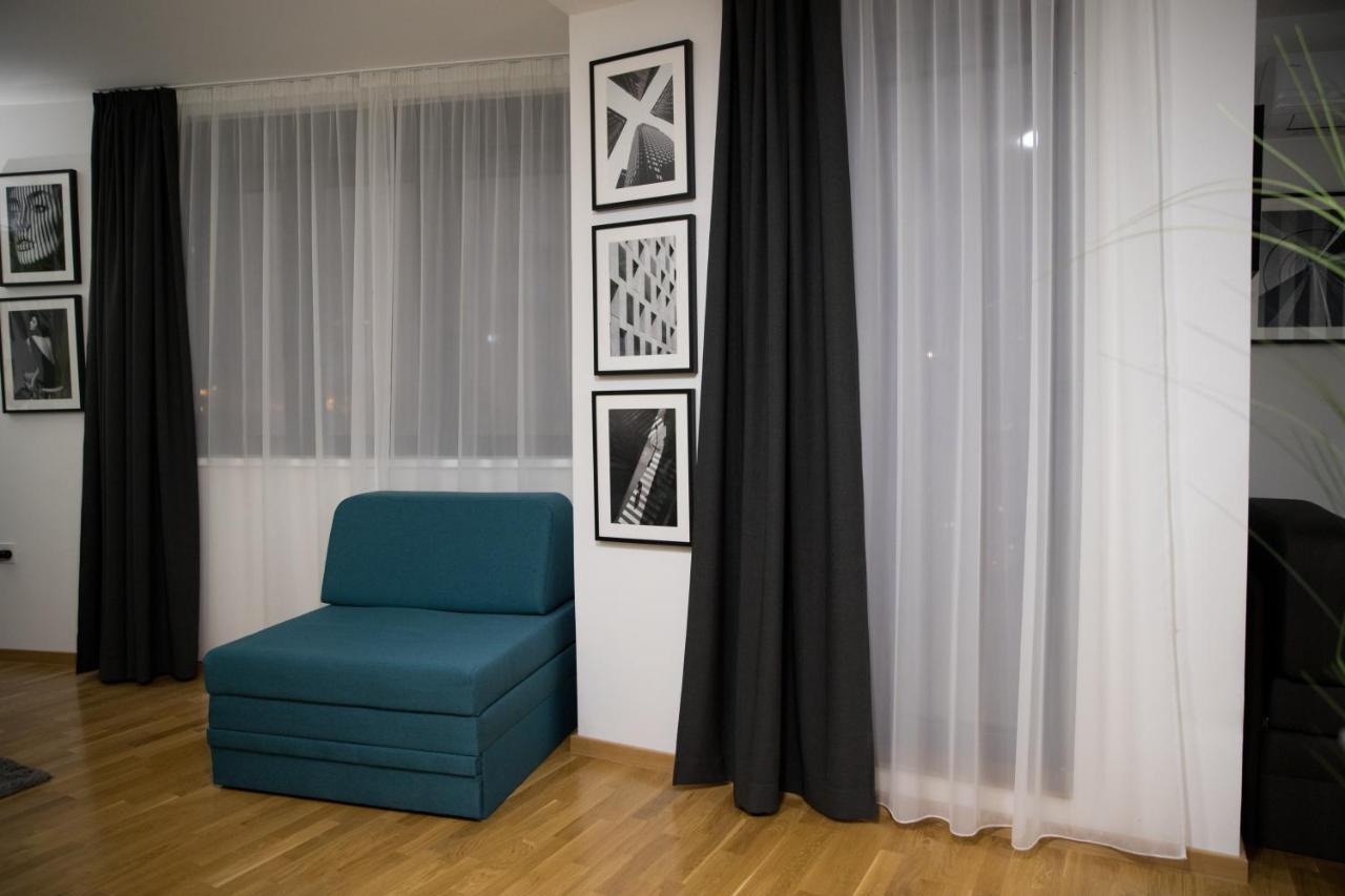House Of Mac Apartments Nis Luaran gambar