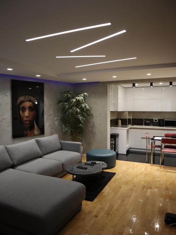 House Of Mac Apartments Nis Luaran gambar